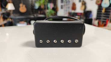 DiMarzio DP155F The Tone Zone / Black Metal Cover