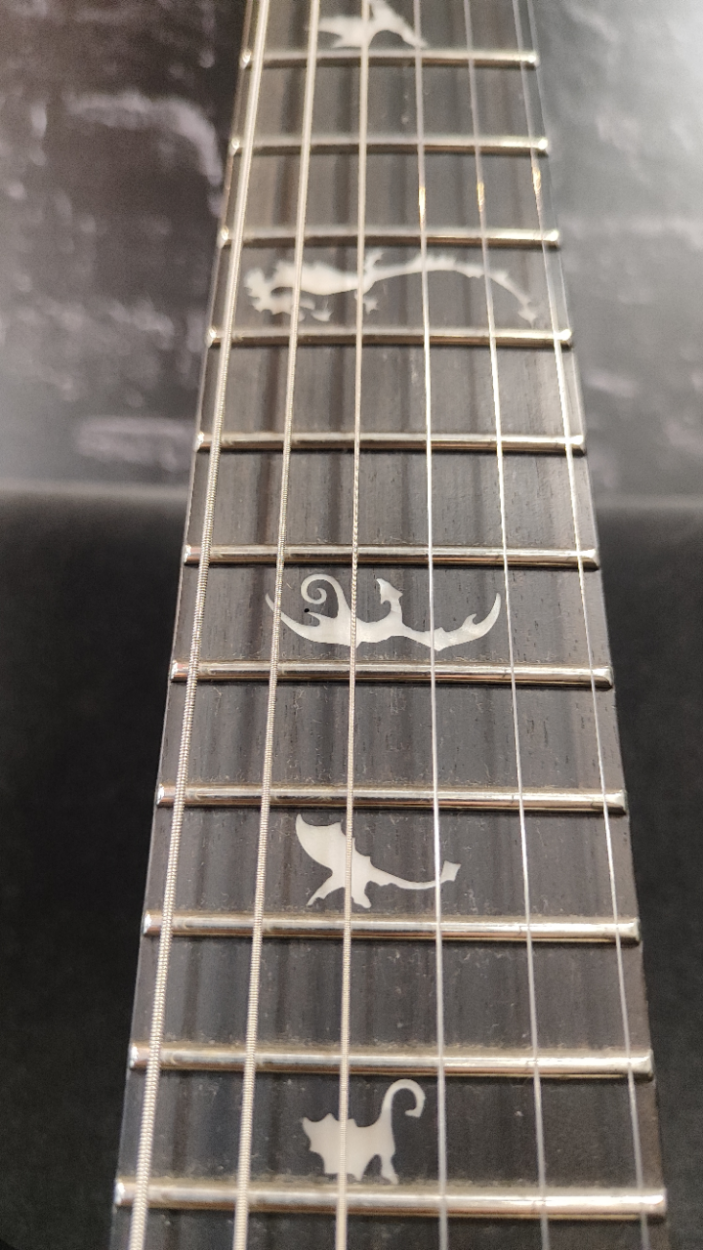 PRS SE Chleo Herman Li Signature Mantis Burst