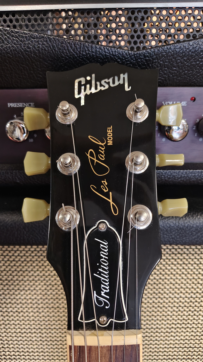 Gibson Les Paul Traditional 2018 - Tobacco Sunburst Perimeter